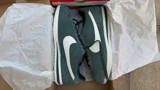 Nike Cortez Suede Forest Green / Sail Unboxing Detailed Look #unboxing #asmr #nike #nikecortez