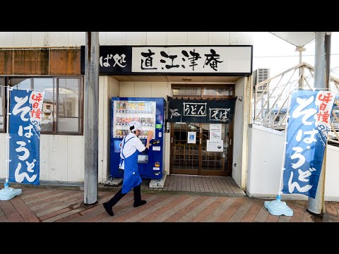 新潟）超絶天ぷらラッシュ！！高速１０秒提供で超回転する駅そばが凄かった丨Japanese Tempura Soba Noodles