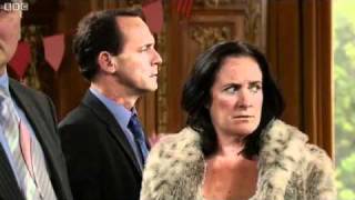 BBC   BBC One Programmes   EastEnders, 12112010, Preview Friday 12 November