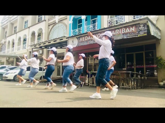 Pariban dari Jakarta  -  Line dance class=