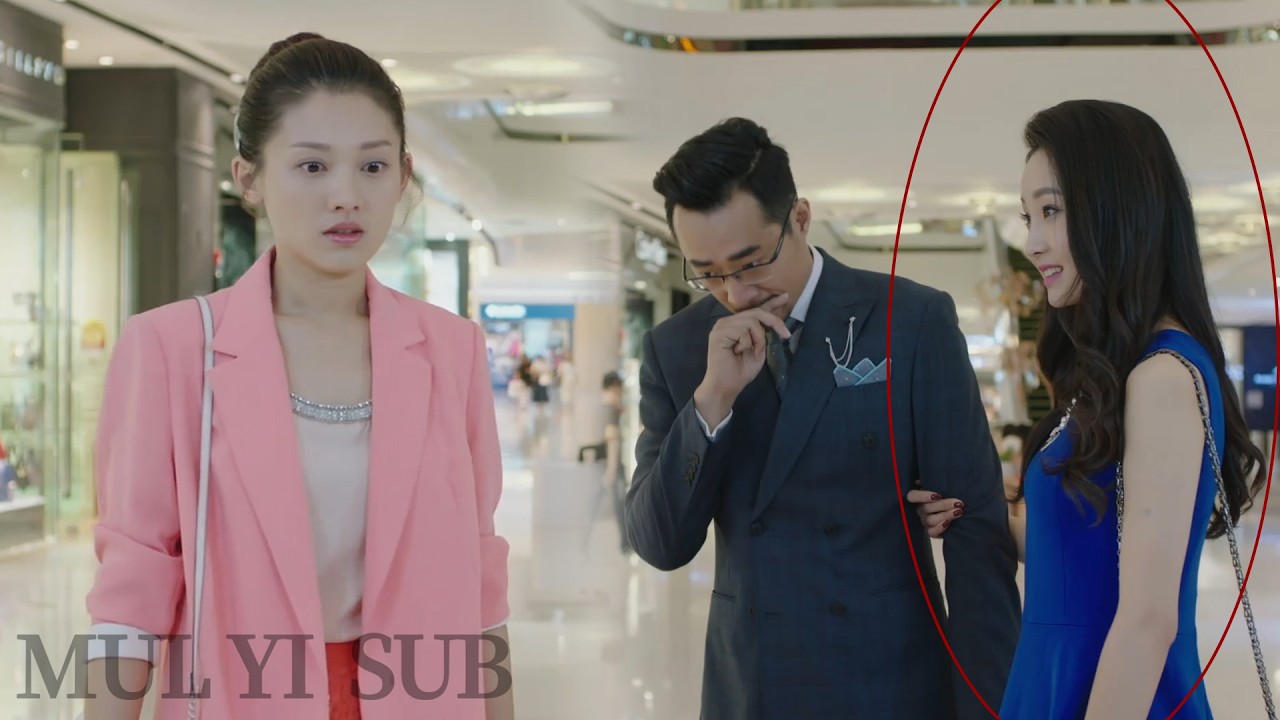 妻子親眼目睹丈夫陪小三逛街，她當場提出離婚，渣男悔不當初！#电视剧 #爱情 #婚姻 #都市 #出轨 #drama #love #romantic #kiss #sweet