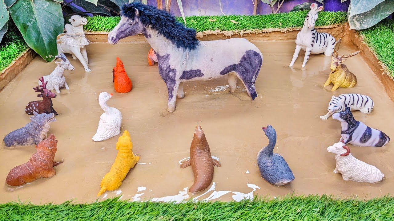 Winter Animals Adventure in the Mud:❄️ Playful Learning Expedition for Kids 🦌☃️