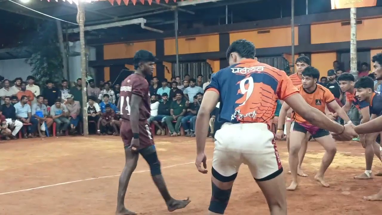 KABADI.. 😍  AT: MALLIKARJUNA TEMPLE KABADI SESSION START KASARAGOD DISTRICT 