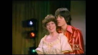 Joanie And Chachi Sing You Looked At Me In Their High School Musical - Happy Days S8E12 1981