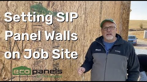 Setting SIP Panel Walls on Job Site