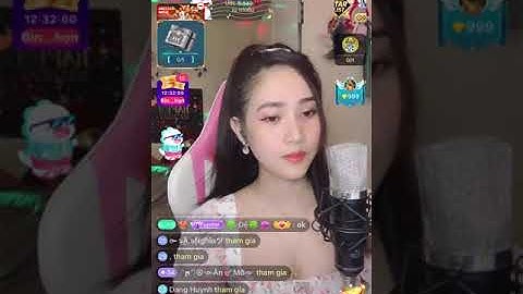 Bigo live giao lưu trực tiếp với hot girl Tường Vy.