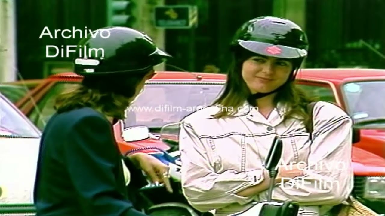 Ciudad de Valencia - gente - calles - plazas - autobuses - edificios 1992