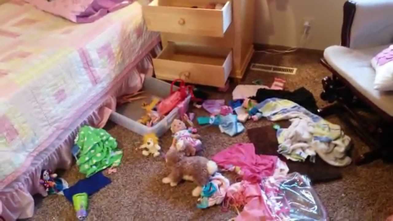 organizing a little girl's room