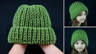 A trendy knitted hat easily - even a beginner can handle it