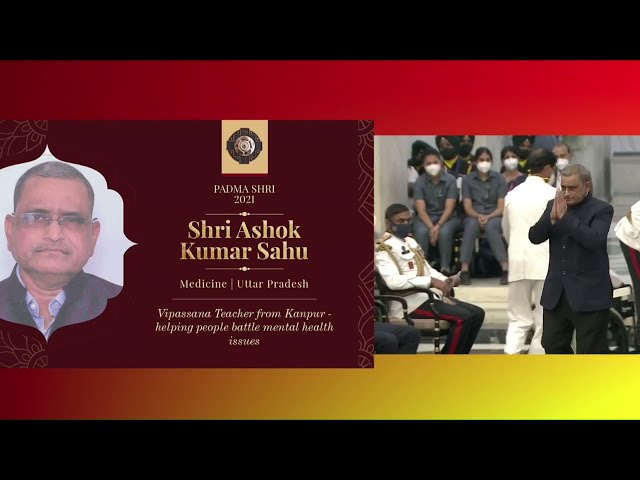 President Kovind presents Padma Shri to Shri Ashok Kumar Sahu for Medicine class=