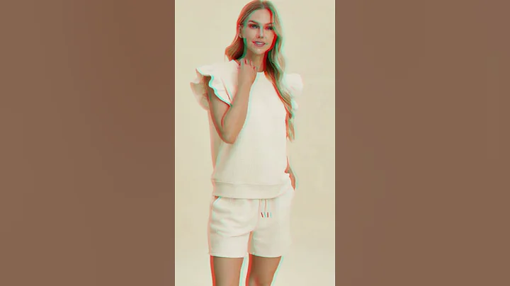 Comfy Chic Alert: Your New Favorite Outfit is Here!