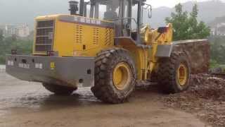 XIAJIN MACHINERY 16TON FORKLIFT LOADER WORKING AT GUILIN QUARRY