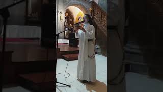 Video thumbnail of "Sobre tu altar"