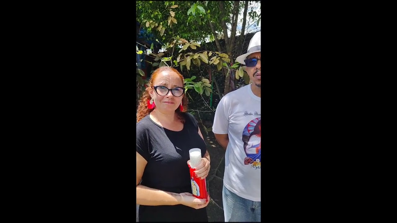 ROLDAO ENFANT TSIGANE symbole du Brésil pèlerinage de Santa Sara kali (le 28 septembre tous les ans)