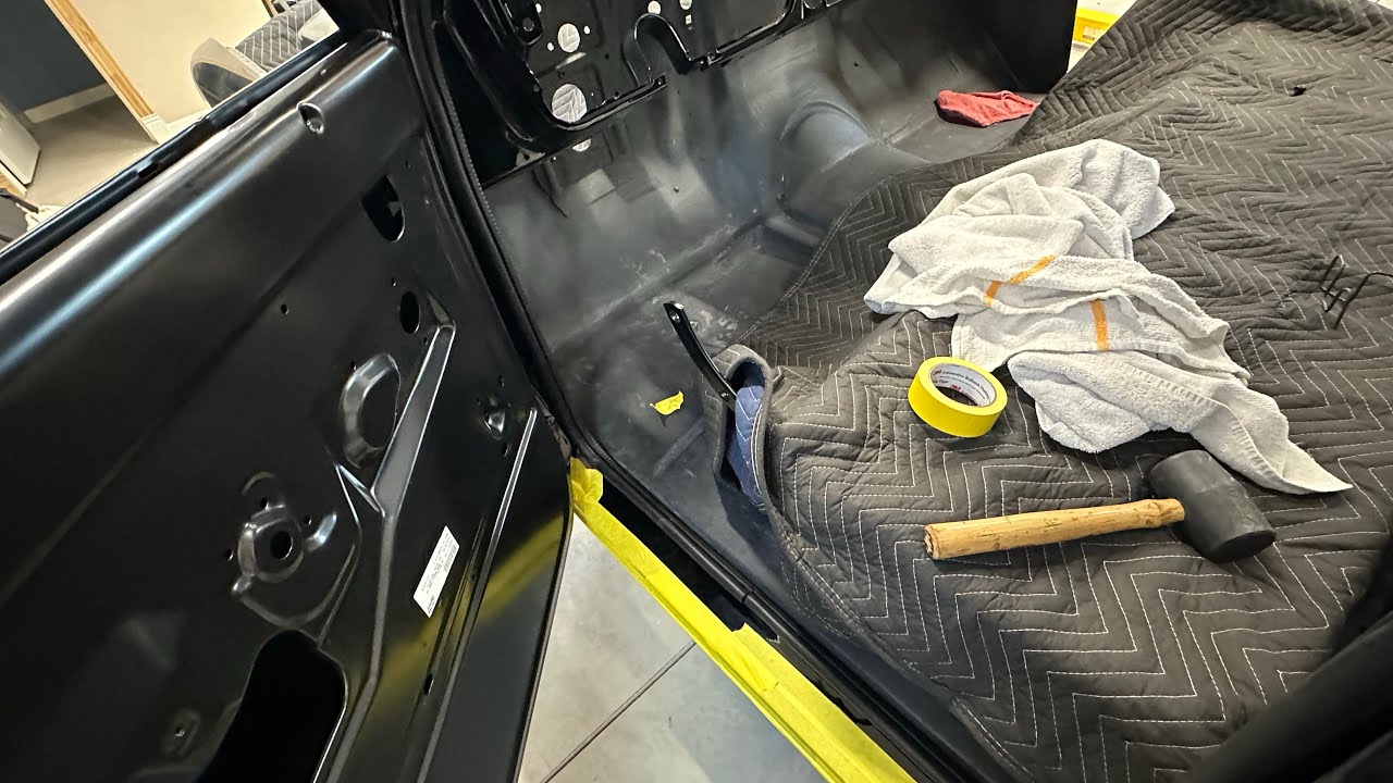 C10 Glueless Door Jamb Weatherstripping and a Basic Week in the Shop