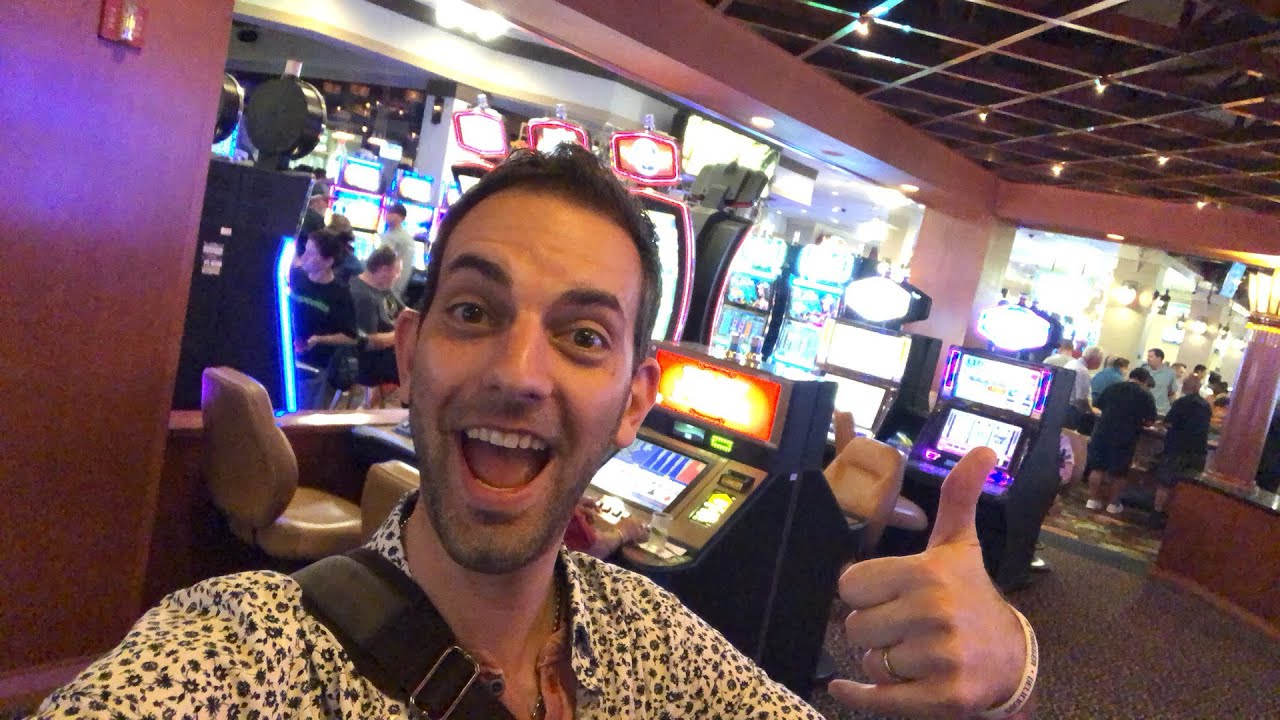 Tropicana slots machine