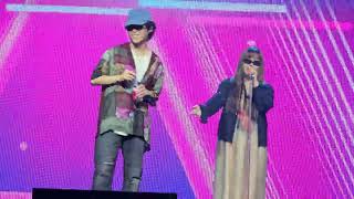 AKMU (LIVE LA DEBUT) @ KRAZY SUPER CONCERT - Long Beach Arena, CA