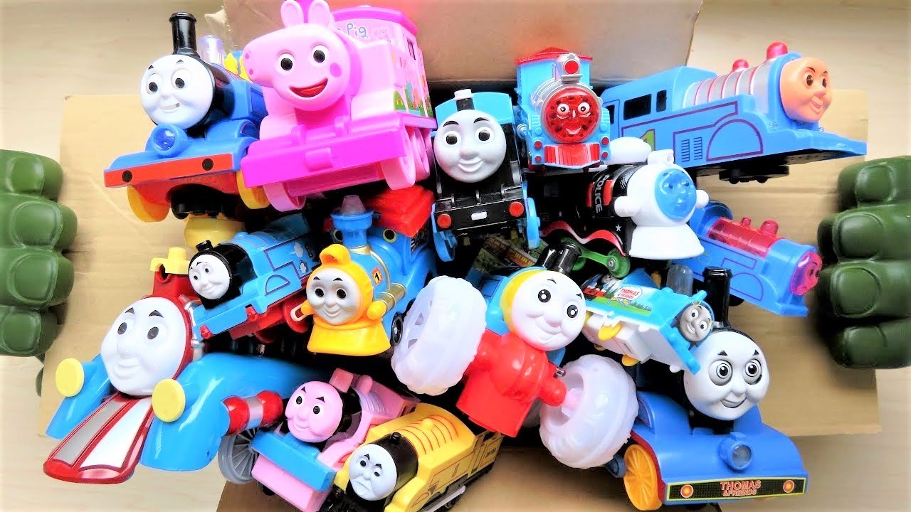 Many Knock Off Toys Come Out Of The Box Thomas Friends For Children きかんしゃ トーマス タオバオ Youtube きかんしゃトーマス おもちゃ 箱