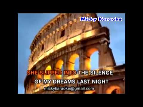 SWEET MEMORY KARAOKE