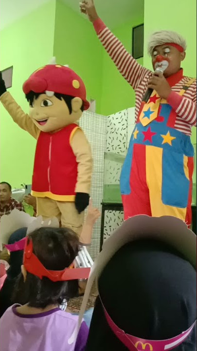 Ada badut sulap dan badut Mampang Boboboy di ulang tahun