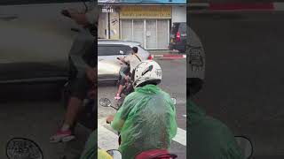 Tourist takes selfie on motorcycle before crashing into traffic