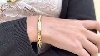 Vidéo: Bracelet jonc ouvrant en or jaune 18 Cts avec 2,4 Cts de diamants brillants K-SI