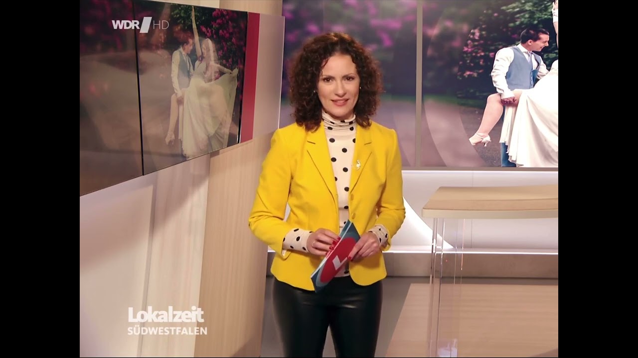 20250117 Anne Willmes Leather Leggings