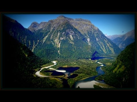 Video: Milford Track: Tam Bələdçi