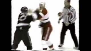 Bob Probert vs. Jay Miller (11-27-90)