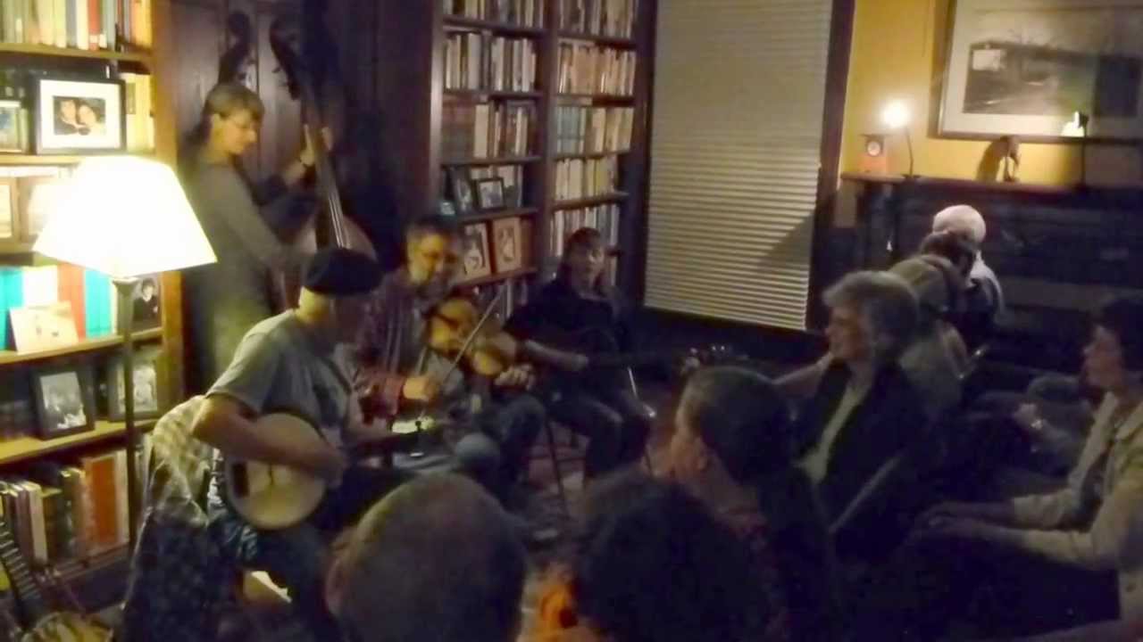 Chicken Train plays "Raleigh and Spencer" YouTube