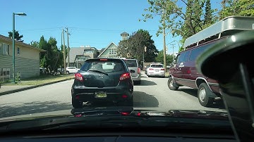 Selfish trucker blocked the intersection.