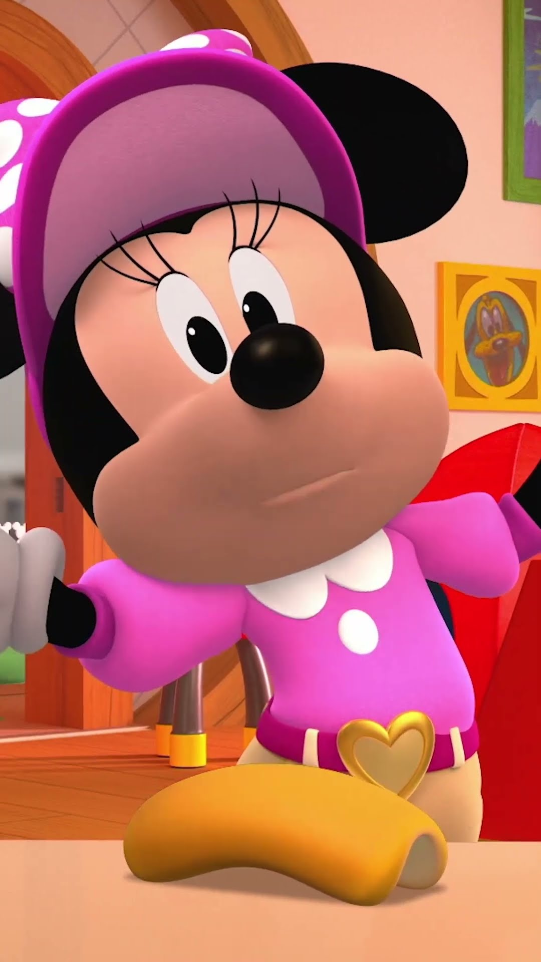 Mickey Mouse wearing a new fashion trend.. hot dog bun hat? #MeandMickey #DisneyJr
