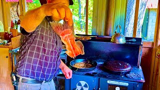 Our WILDEST catfish cooking!