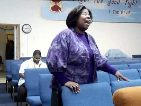 Teacher Karen Crawl -Testimony/ Song: Yes Lord Fro...