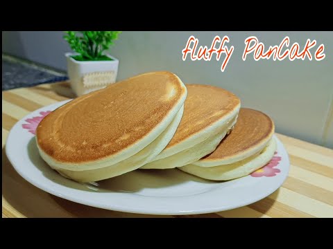 Video: Mga Homemade Pancake Sa Tubig