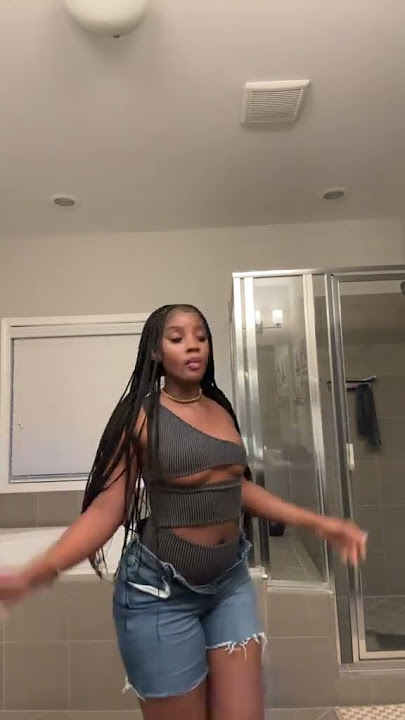 That hip sway? Legendary. 🔄