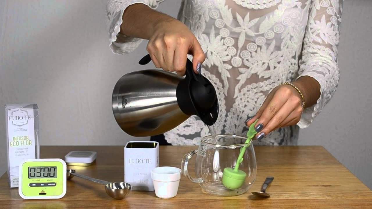 Cómo usar un infusor de té: 7 Pasos (con imágenes)