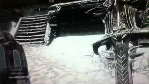 Skyrim-Mace of Molag Bal and Iron War Axe of Burning