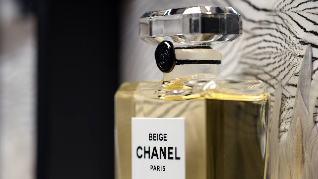 Chanel Beige And Maisons D'art Coffret Les Exclusifs De