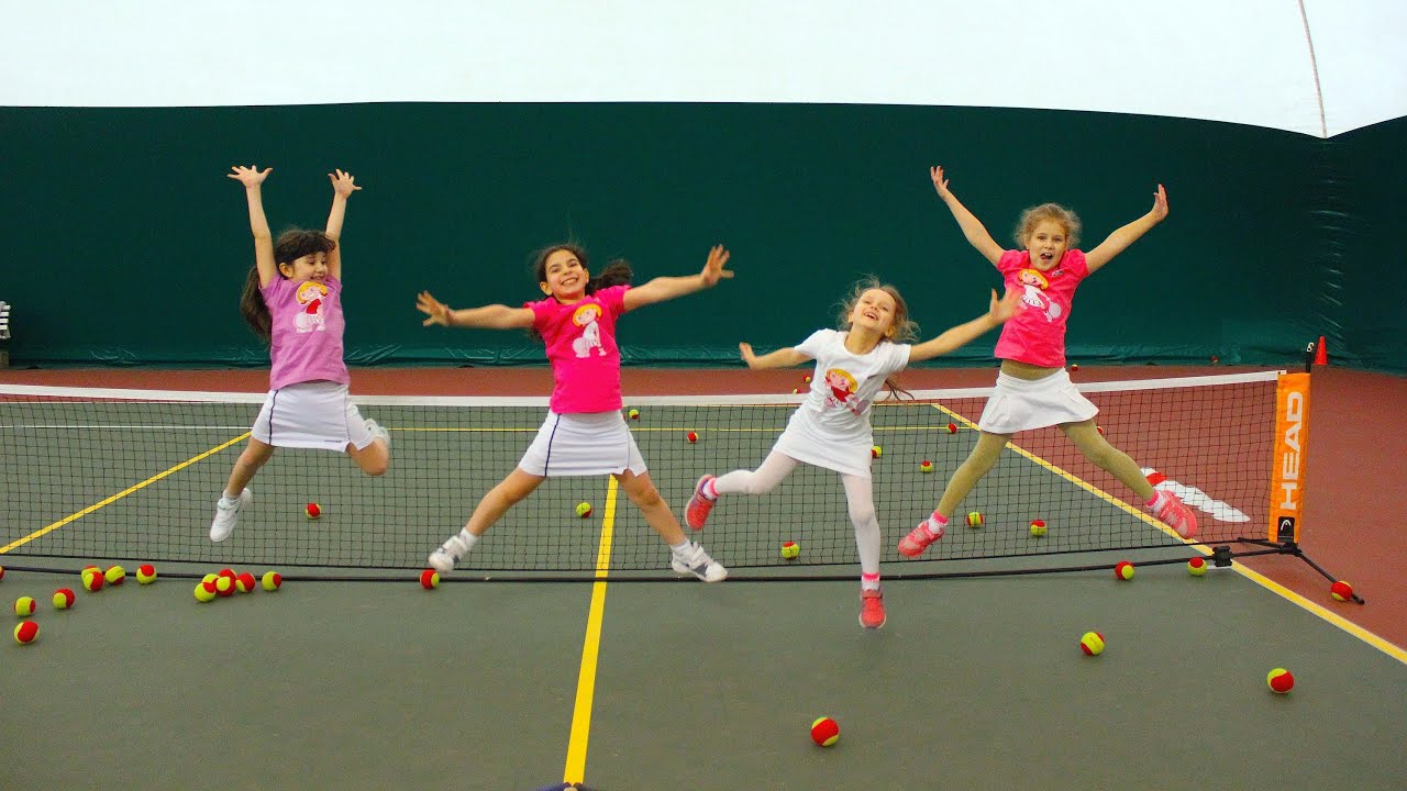 Mini Tennis match girls 7 year old. Самый впечатляющий детский теннис