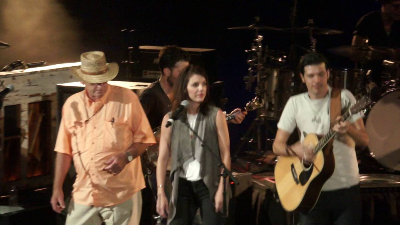 Avett Brothers Its Me Standing in the Need of Prayer Red Rocks Amphitheater CO 072916