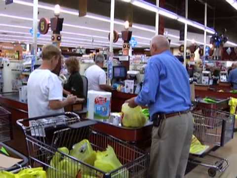 Piggly Wiggly Hours