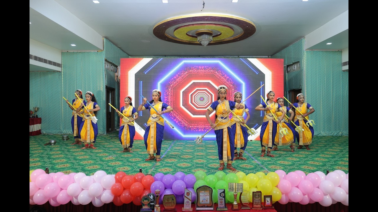 fun fest Welcome dance at triveni school sathupally branch