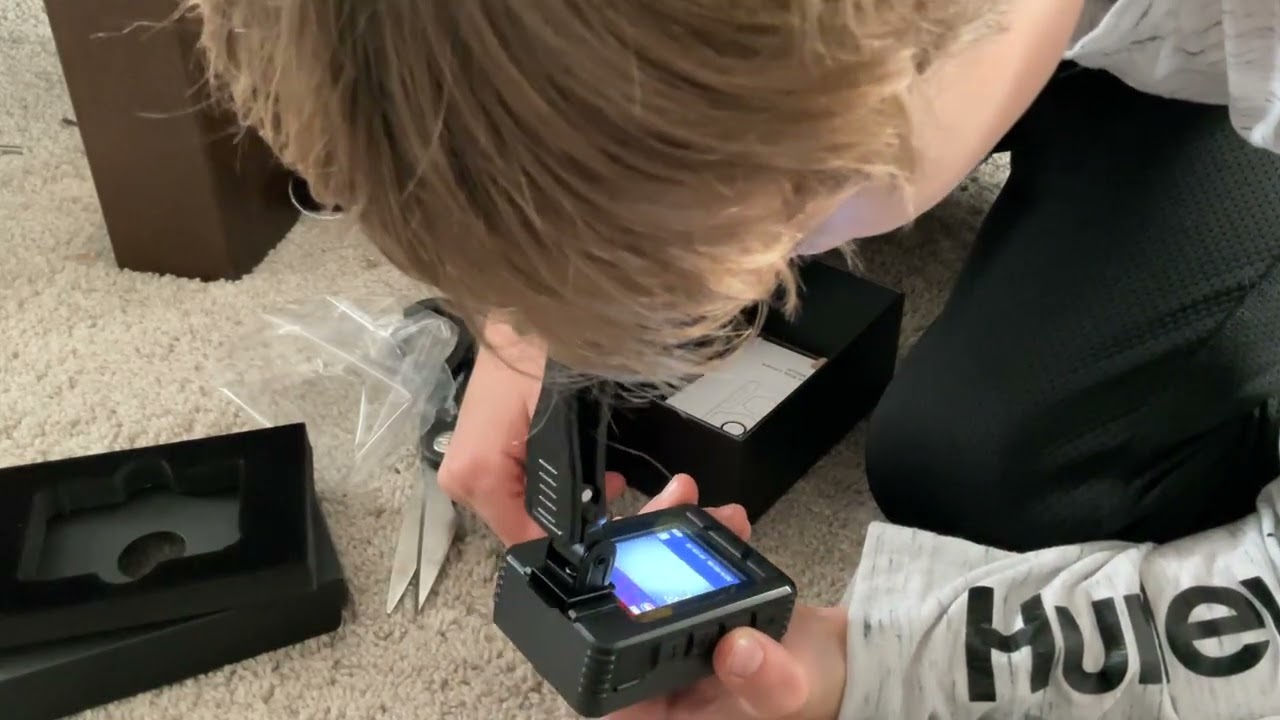 Unboxing a new cops and robbers toy