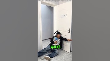 Teacher Uses A Genius Trick To Catch Hidden Phones In Class