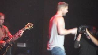 Brett Young Sleep without You 3-10-17 Fayetteville NC
