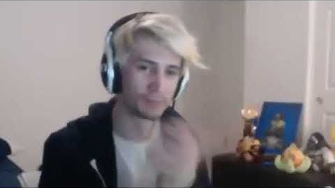 xqc says wow (LIGHTSPEED CLAP)