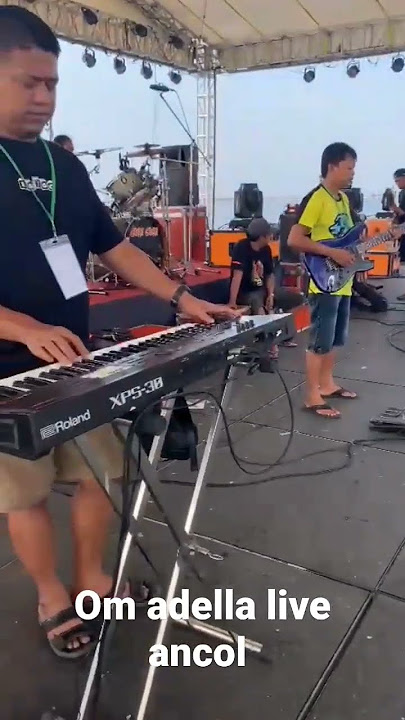 cek cek sound om Adella live ancol