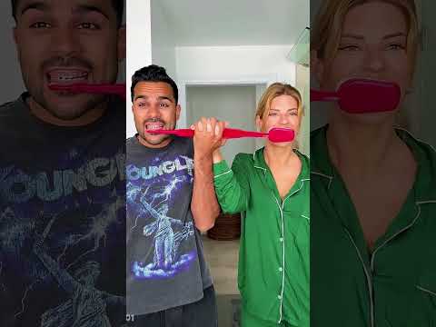 Leur Bébé aux Dents Géantes a Choqué Toute la Famille ! 😱