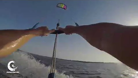 Learning Kiteloop , back roll , raley in flat water